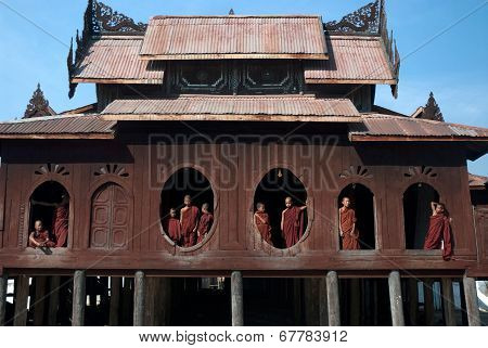 Young Monks At Window Of Nyan Shwe Kgua Temple.