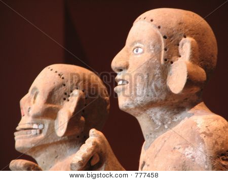 død og brand guderne scultures