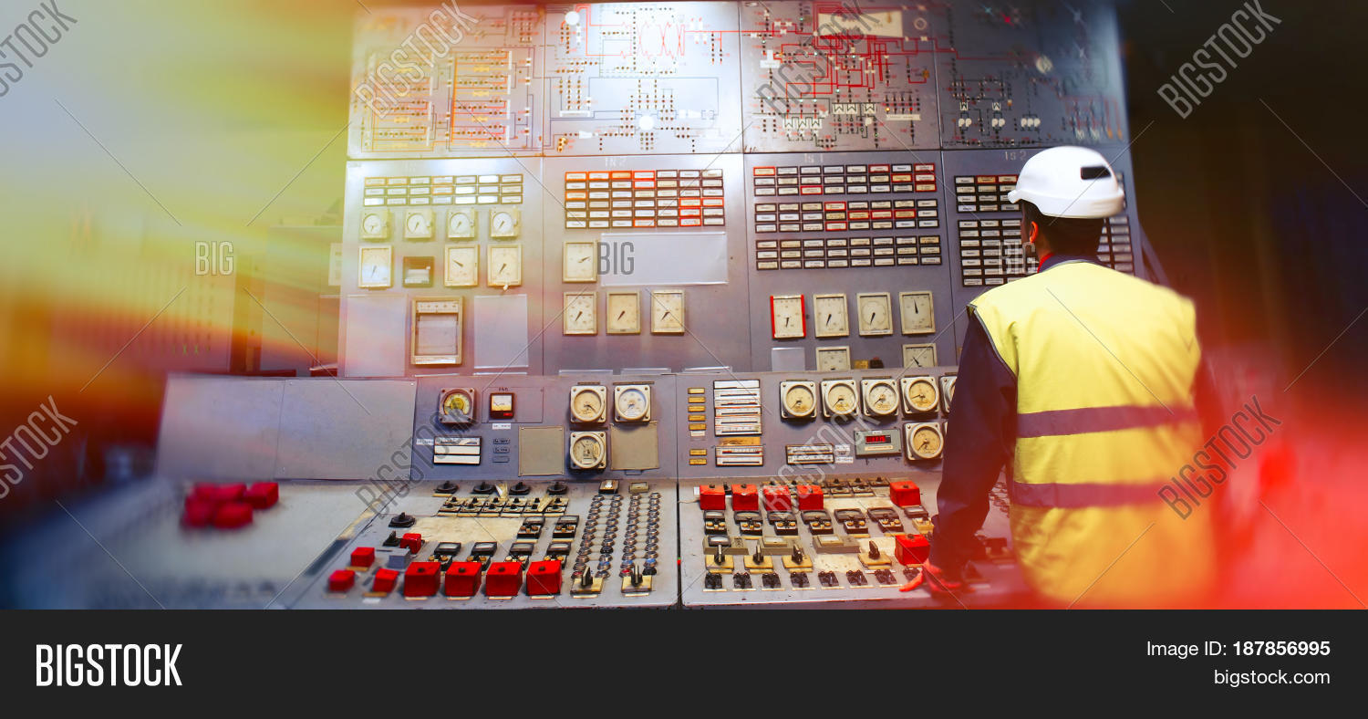 Operator Work Place Image & Photo (Free Trial) | Bigstock