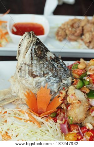 Fried snapper spicy is delicious on dish