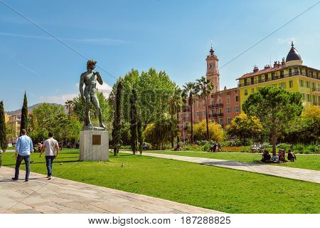 Statue Of David At Promenade Du Paillon