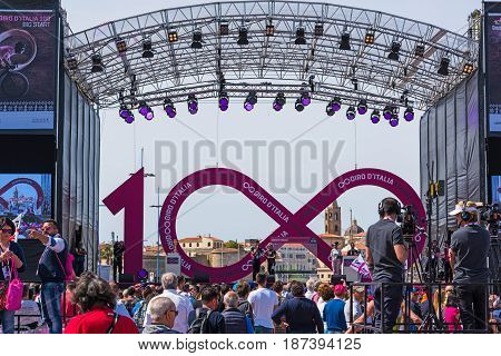 Alghero Italy - May 05 2017: Stage of 100th Giro d'Italia on opening day