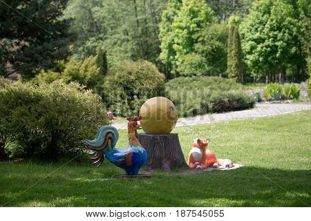 Gomel, Belarus - May 20, 2017: Small Architectural Forms In A Summer Park.