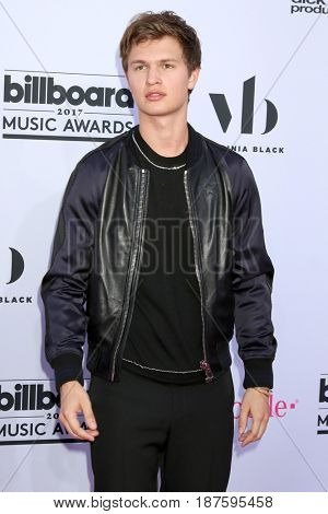 LAS VEGAS - MAY 21:  Ansel Elgort at the 2017 Billboard Music Awards - Arrivals at the T-Mobile Arena on May 21, 2017 in Las Vegas, NV