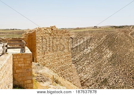 The Old Caste  And His Tower In The Sky