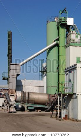 Usina de asfalto com forno rotativo