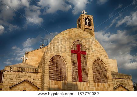The Chatolic Church And The Cross