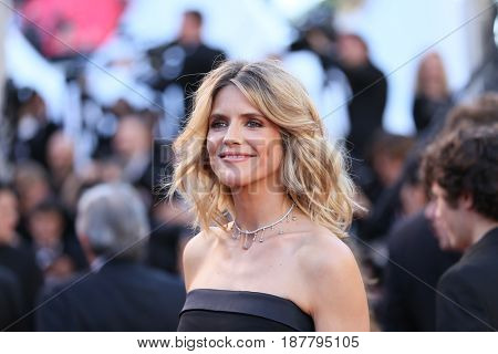 Alice Taglioni attends the 'Ismael's Ghosts (Les Fantomes d'Ismael)' screening and Opening Gala during the 70th annual Cannes Film Festival at Palais  on May 17, 2017 in Cannes, France.