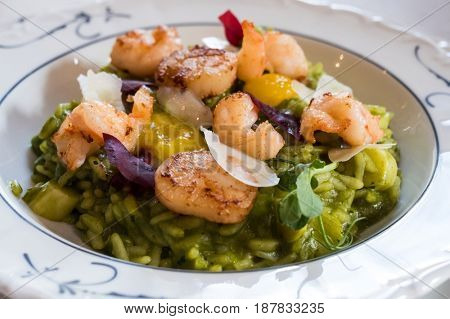 Tasy seafood shrimp salad in a restaurant