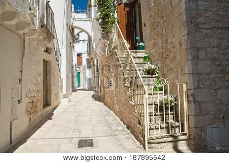 Characteristic alleyway of Cisternino. Puglia. Southern Italy.