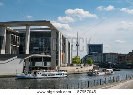Tourist Boats On River Spree At Government District With Tv Tower