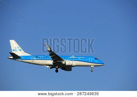 Amsterdam The Netherlands - May, 20th 2017: Ph-exi Klm Cityhopper Embraer Erj-175std Approaching Sch
