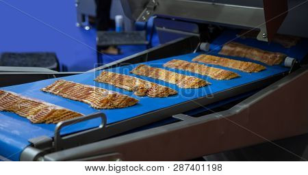 Production Line Of Meat Slicer Machine In Food Industry