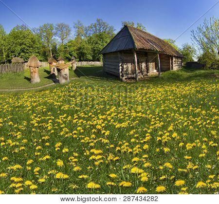Museum Of Architecture In Pirohovo
