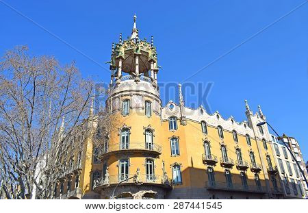 Buildings Of Interest, In Barrio San Gervasio Barcelona
Architecture, Architectural Interest, Houses