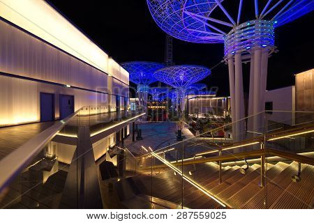 View Of Giant Mushrooms In Bluewaters Island, Dubai, Uae