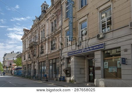 Ruse, Bulgaria - May 1, 2008: Building And Street At The Center Of City Of Ruse, Bulgaria