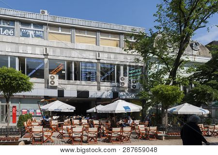 Ruse, Bulgaria - May 1, 2008: Building And Street At The Center Of City Of Ruse, Bulgaria