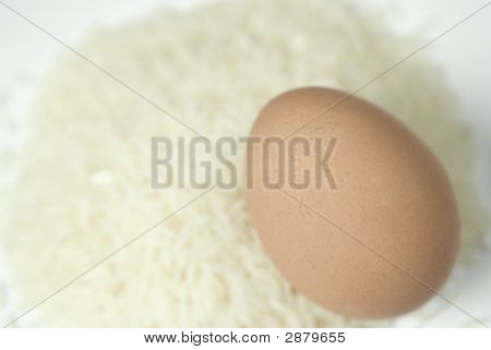 Яйцом и рисом