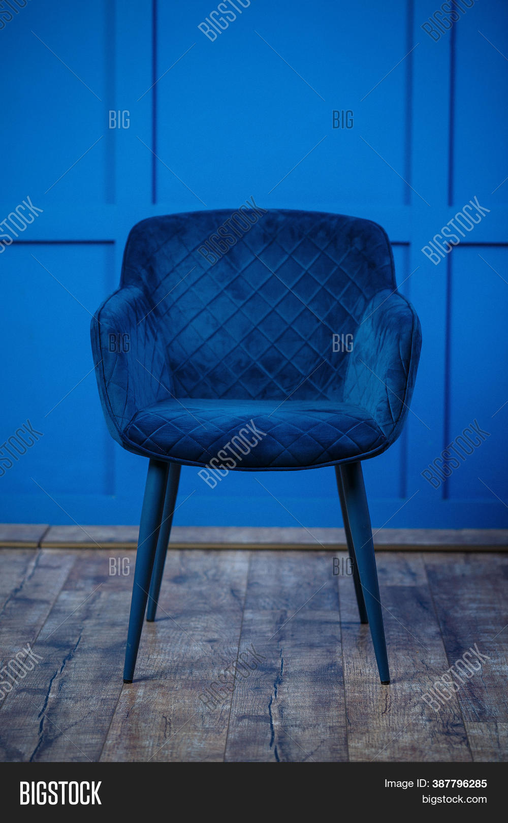 Blue chair discount