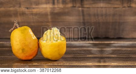 Spondias Purpurea Delicious Tropical Fruit - Text Space