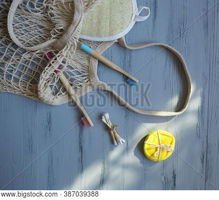 Bamboo Toothbrushes And Sticks, Reusable Discs, Loofah Washcloth