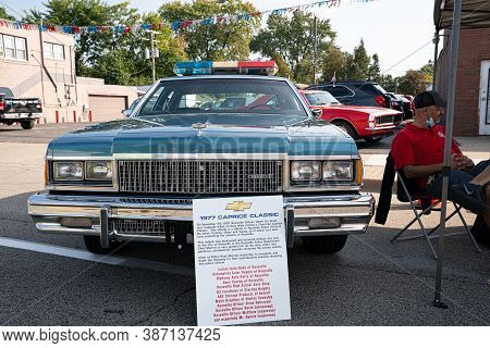 Roseville, Michigan / Usa - 09-26-2020: 4Th Annual Jammin At The Junction Car And Bike Show
