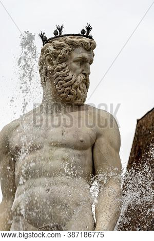 Closeup Of The Fountain Of Neptune By Bartolomeo Ammannati 1560-1565, Piazza Della Signoria, Florenc