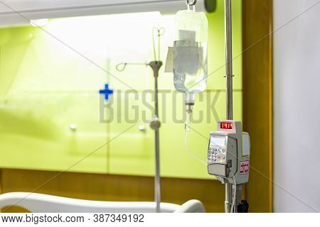 Automatic Infusion Pump For Control Infuses Fluids Medication Or Nutrients And Sodium Chloride Or Sa