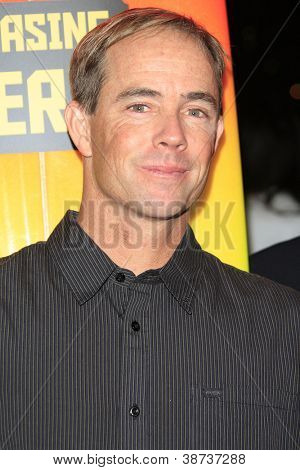 LOS ANGELES - 18 ott: Zach Wormhoudt presso il 'Chasing Mavericks' - Los Angeles Premiere al Pacifico Th