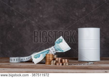 Financial Crisis Of Oil. Currency Decline And Deterioration In Living Standards