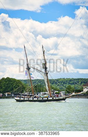 Rouen, France - June 8, 2019. La Recouvrance Two Masts Schooner On The Seine For Armada Exhibition G