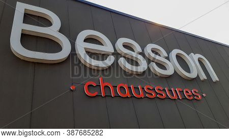 Bordeaux , Aquitaine / France - 09 26 2020 : Besson Logo And Text Sign Front Of Building Shop For Fa