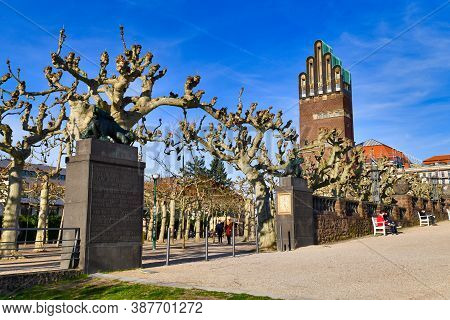 Darmstadt, Germany - March 2020: Entrance To 'platanenhain', A Public Plane Tree Grove Park In 'math