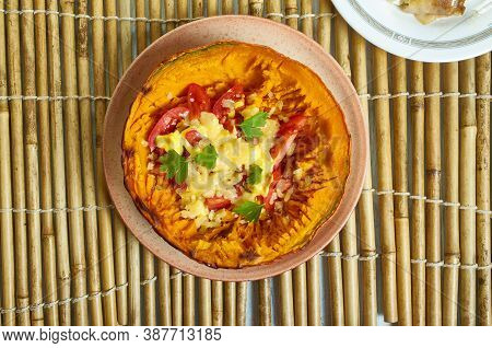 Italia Baked Margherita Spaghetti Squash  Close Up