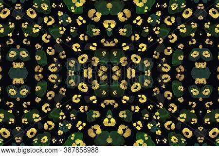 Watercolor Leo Background. Fashion Panther Repeat. Seamless Safari Fur. Camouflage Textile Design Wi