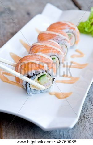 Salmon Sashimi Roll