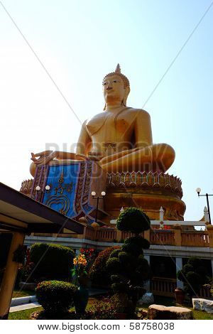 Big Buddha Statue