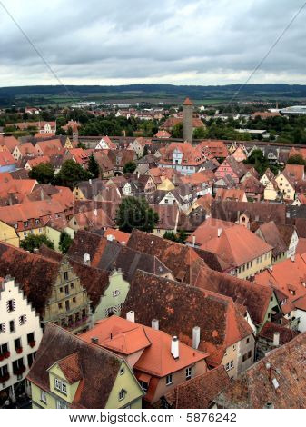 donnant sur les toits à Rothenburg, Allemagne