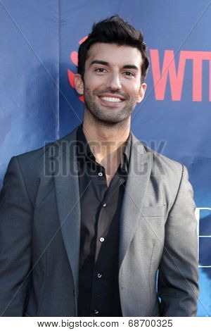 LOS ANGELES - JUL 17:  Justin Baldoni at the CBS TCA July 2014 Party at the Pacific Design Center on July 17, 2014 in West Hollywood, CA