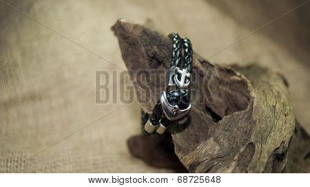 leather men bracelet