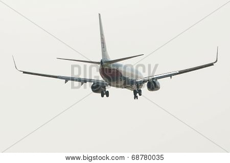 Boeing 737  Ready For Landing