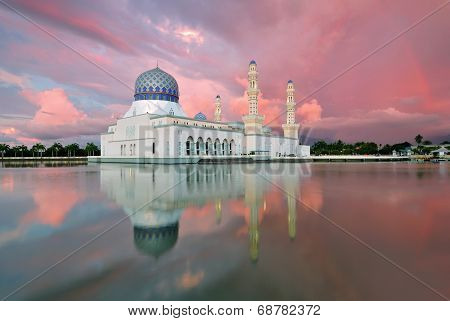 Sunset Kota Kinabalu City Floating Mosque