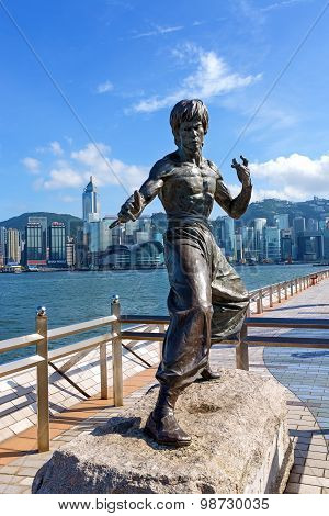 Bruce Lee Statue In Hong Kong