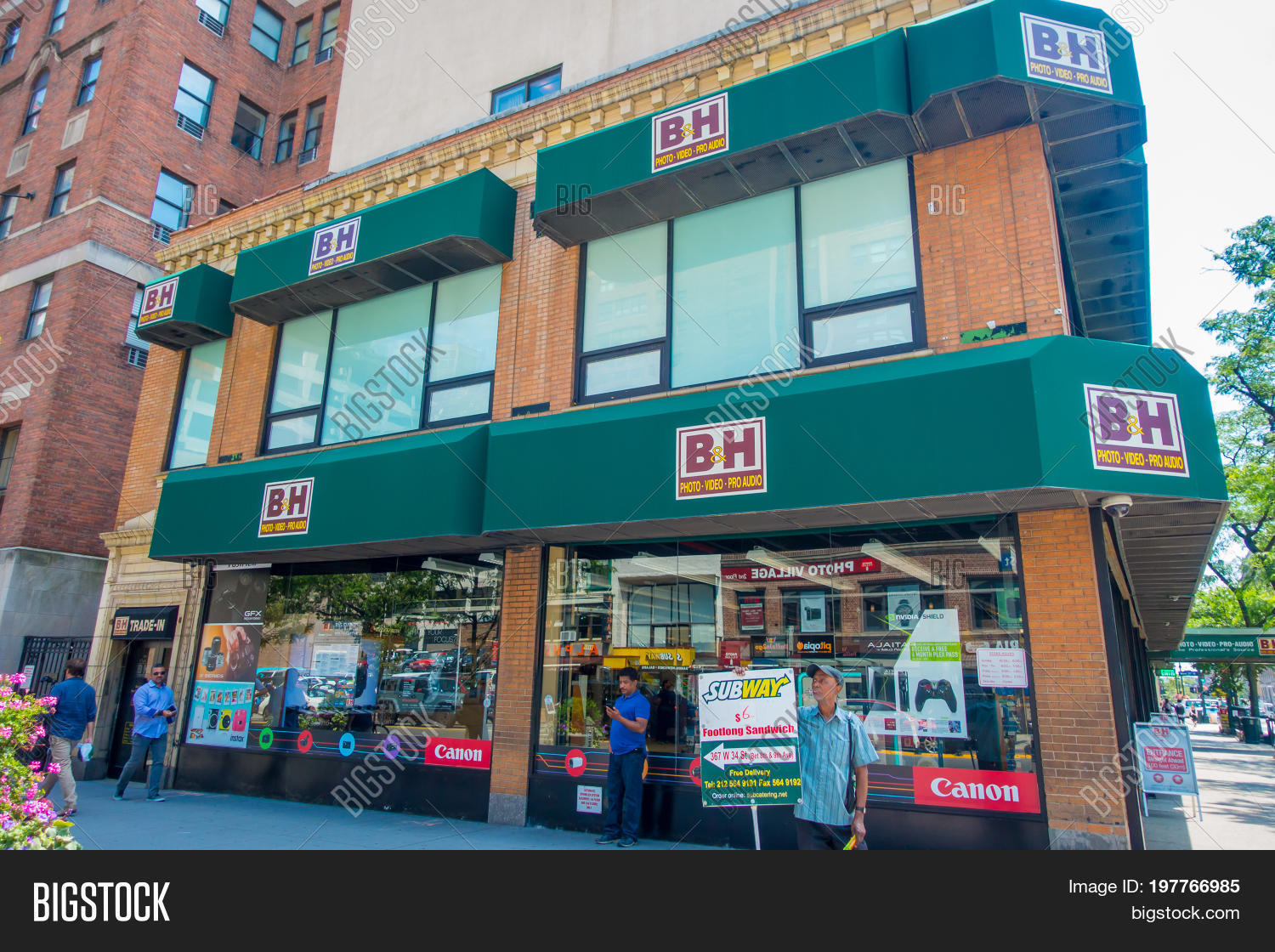 New York Usa June Image Photo Free Trial Bigstock