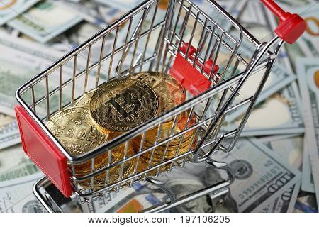 Shopping cart with bitcoins