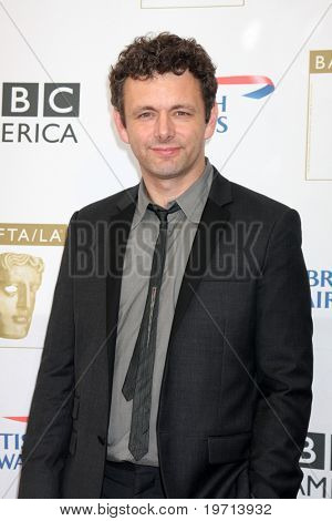 LOS ANGELES - AUG 27: Michael Sheen přijde na čaj Emmy BAFTA 2010 v hotelu Plaza století na Au