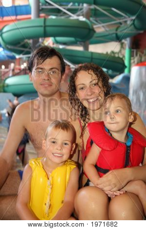 Aile su parkı