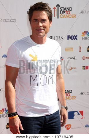 LOS ANGELES - SEP 10: Rob Lowe ankommer til 