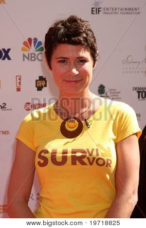 LOS ANGELES - září 10: Maura Tierney přijíždí na 
